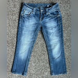 Miss Me Light Cuffed Capri Denim JP5395P2 - Size 24
